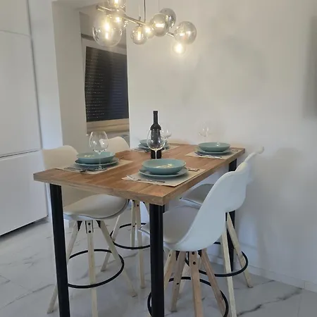 Apartment Leopold Kožino